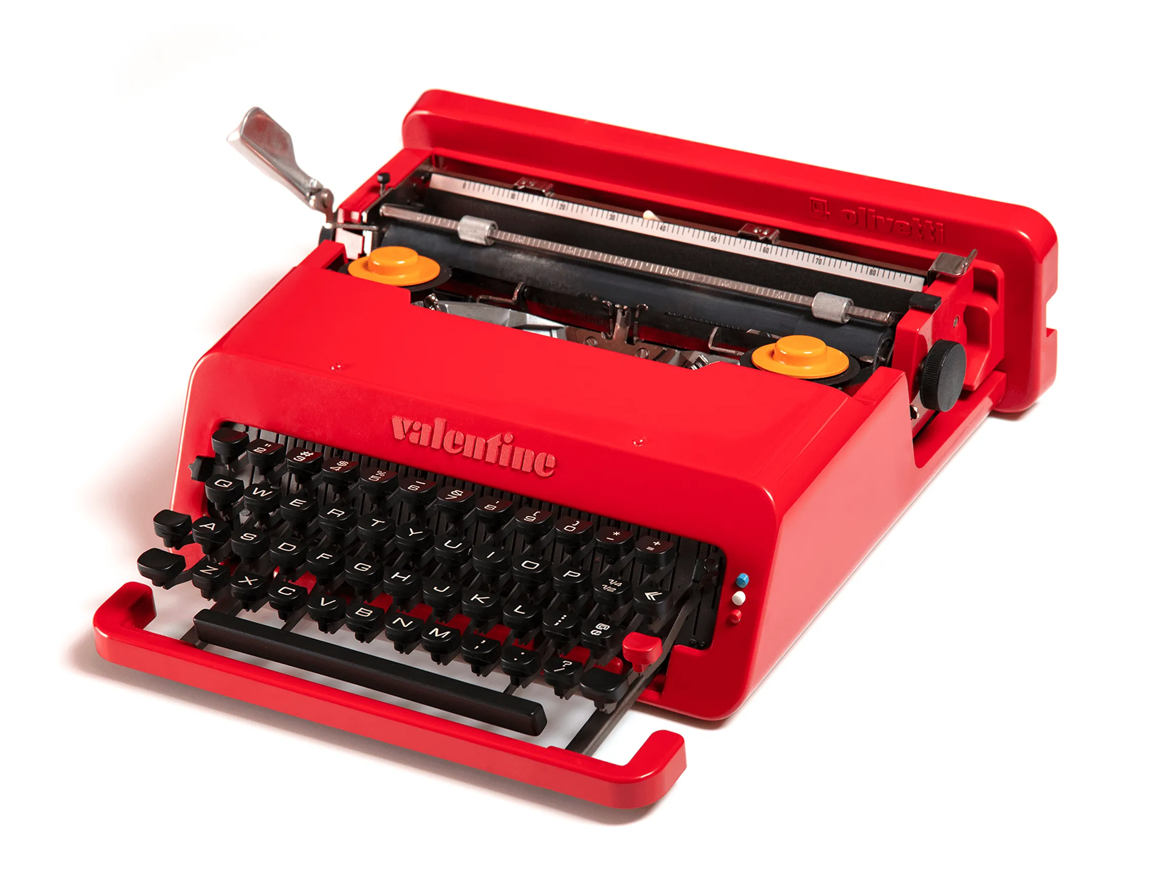 A image of the original Olivetti typewriter